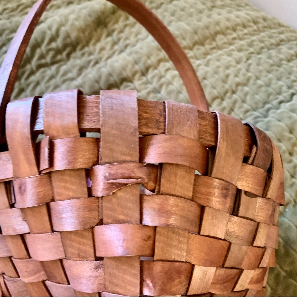 Cottagecore Basket - Picture 6 of 6